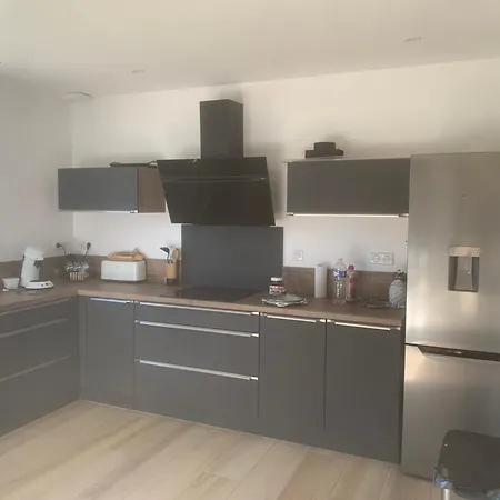 Maison De Plein Pied A Proche Du Circuit Arnage