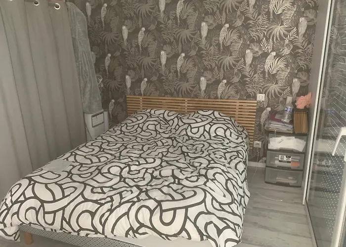 펜션 Maison De Plein Pied A Proche Du Circuit 아르나지